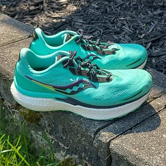 Saucony Triumph 19 W size 7 - Picture 3 of 14
